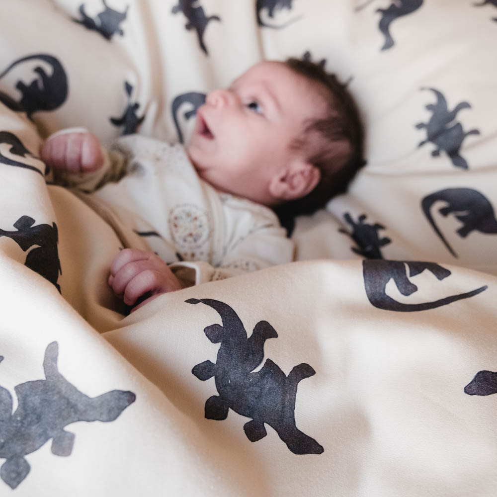 That´s Mine Levi Sengetøj Baby - Mono dino