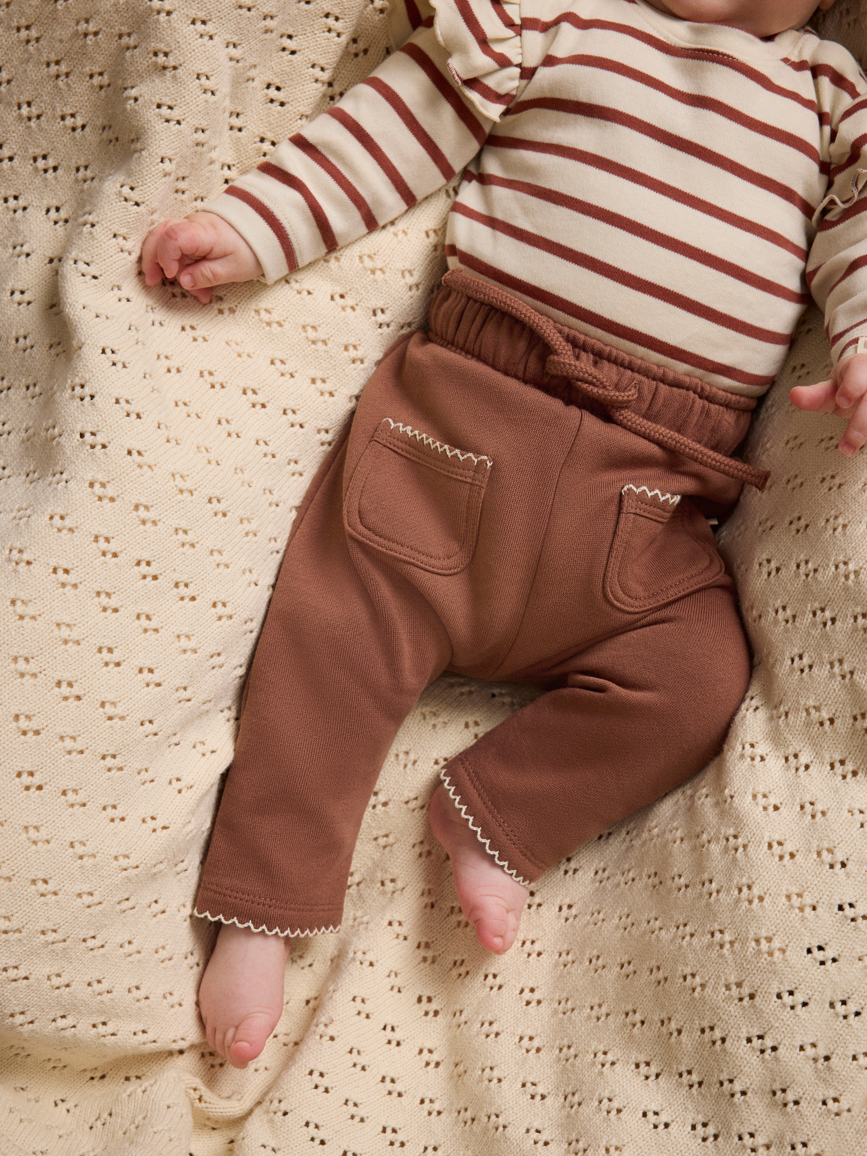 Lil Atelier Kilano - Reb Loose Sweat Pants - Maple Syrup