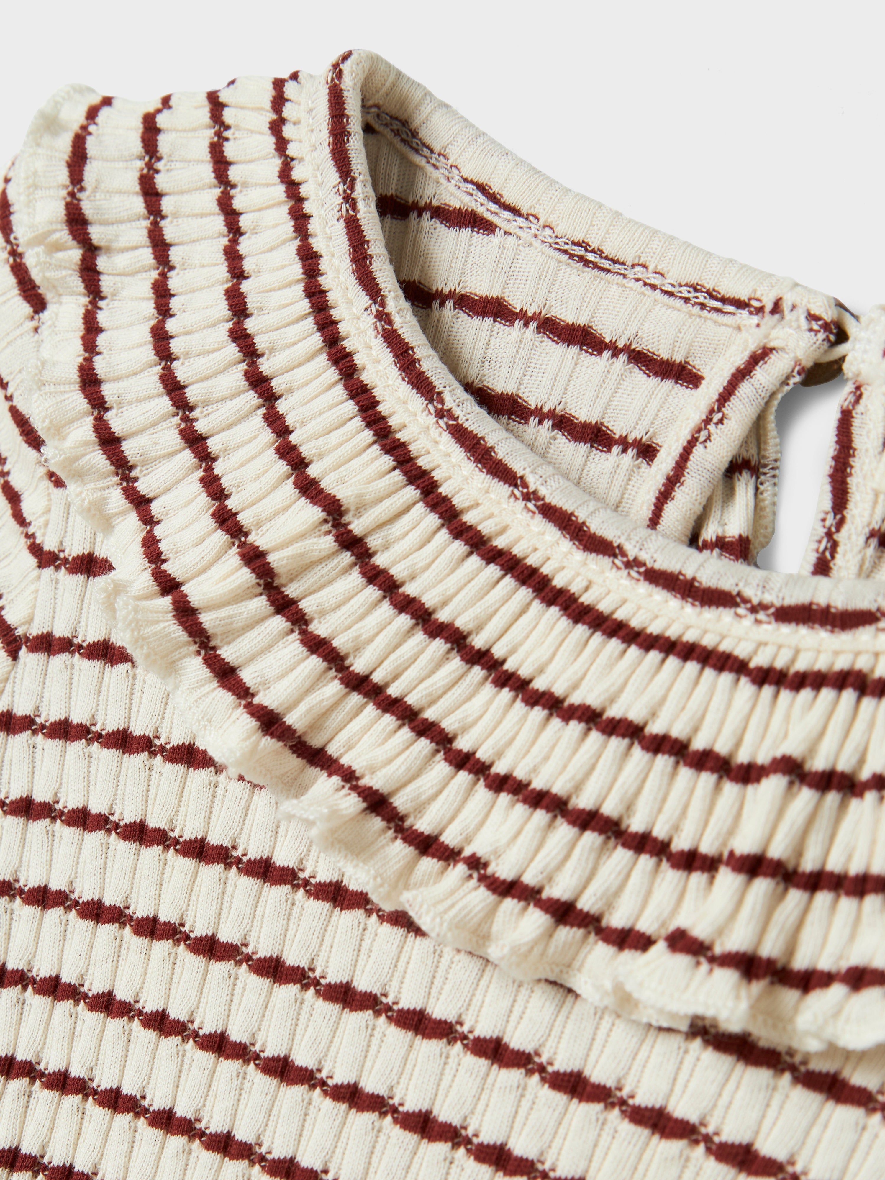 Lil Atelier Sophia Slim Top - Hot Chocolate