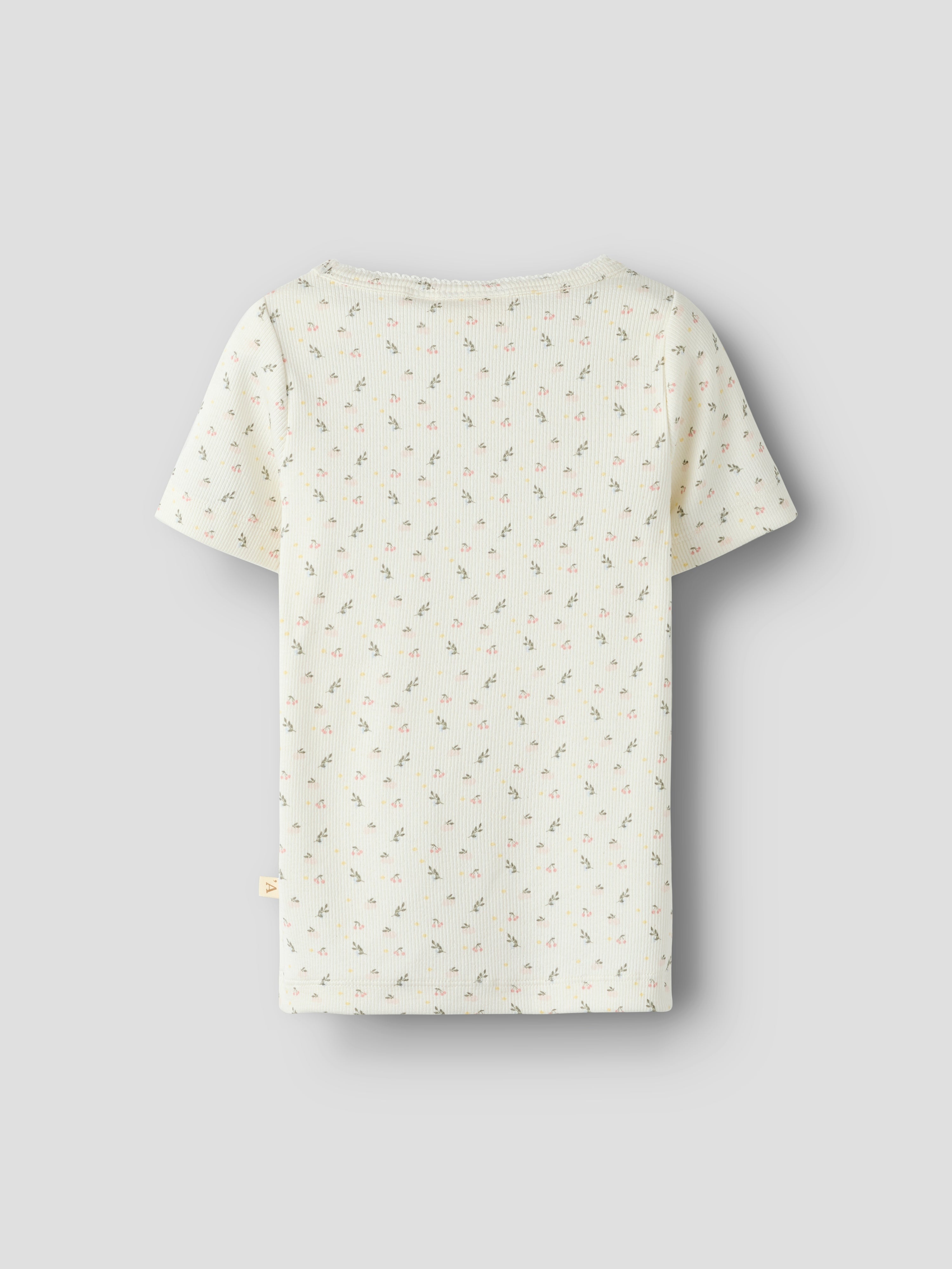 Lil Atelier Gago SS Slim Top NOOS - Coconut Milk/Small Flower
