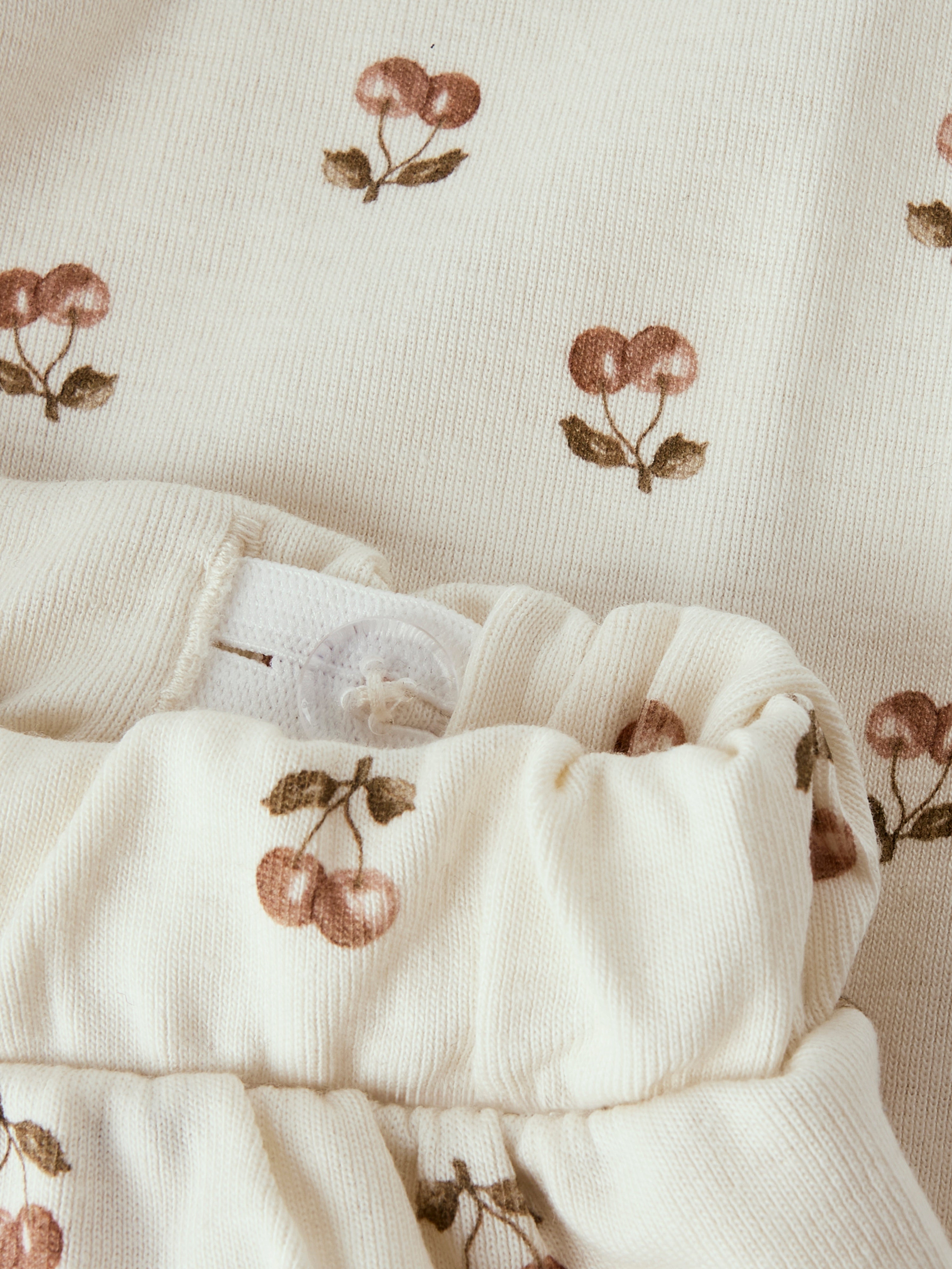 Lil Atelier Layo Pants - Coconut Milk/Cherry