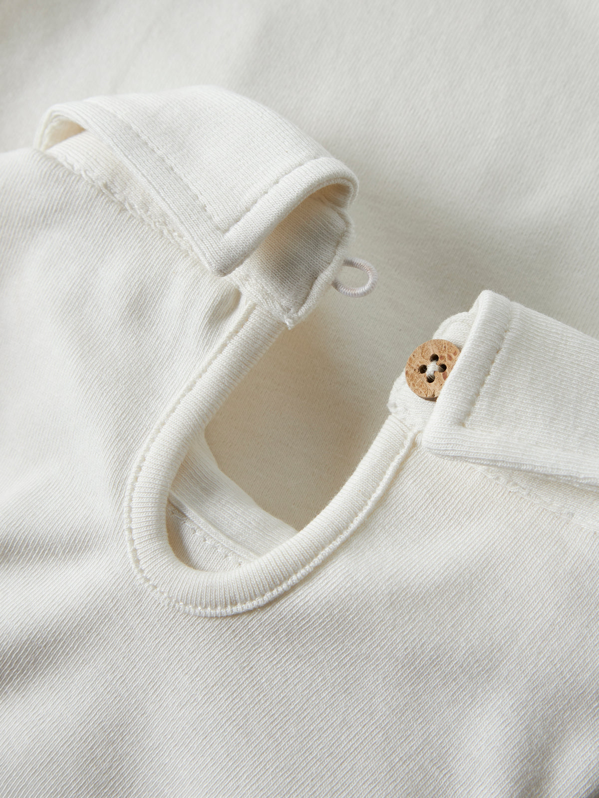 Lil Atelier Fundo - Lup LS Body - Coconut Milk