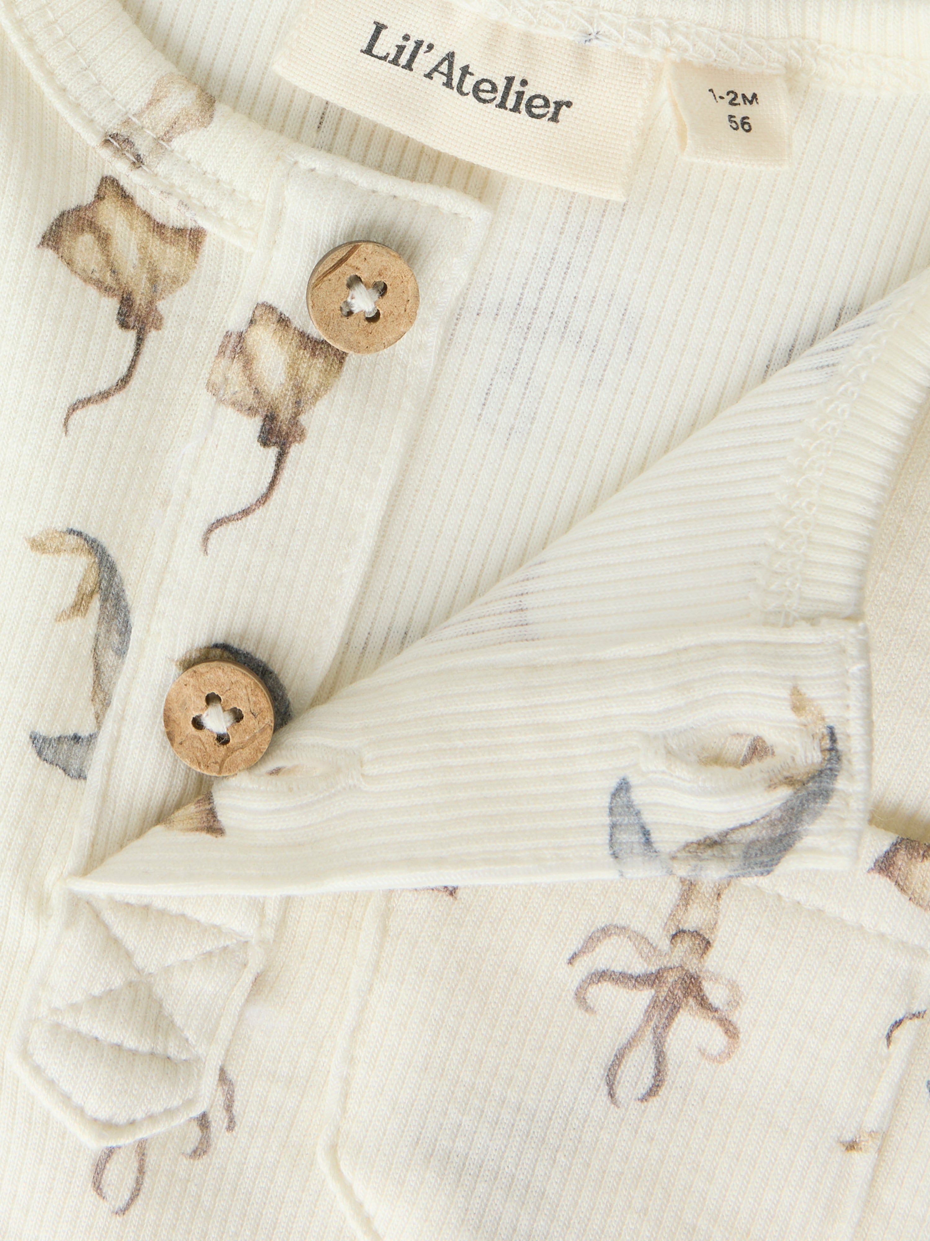 Lil Atelier Lavo Esi SS Slim Body - Coconut Milk/Sea Animals
