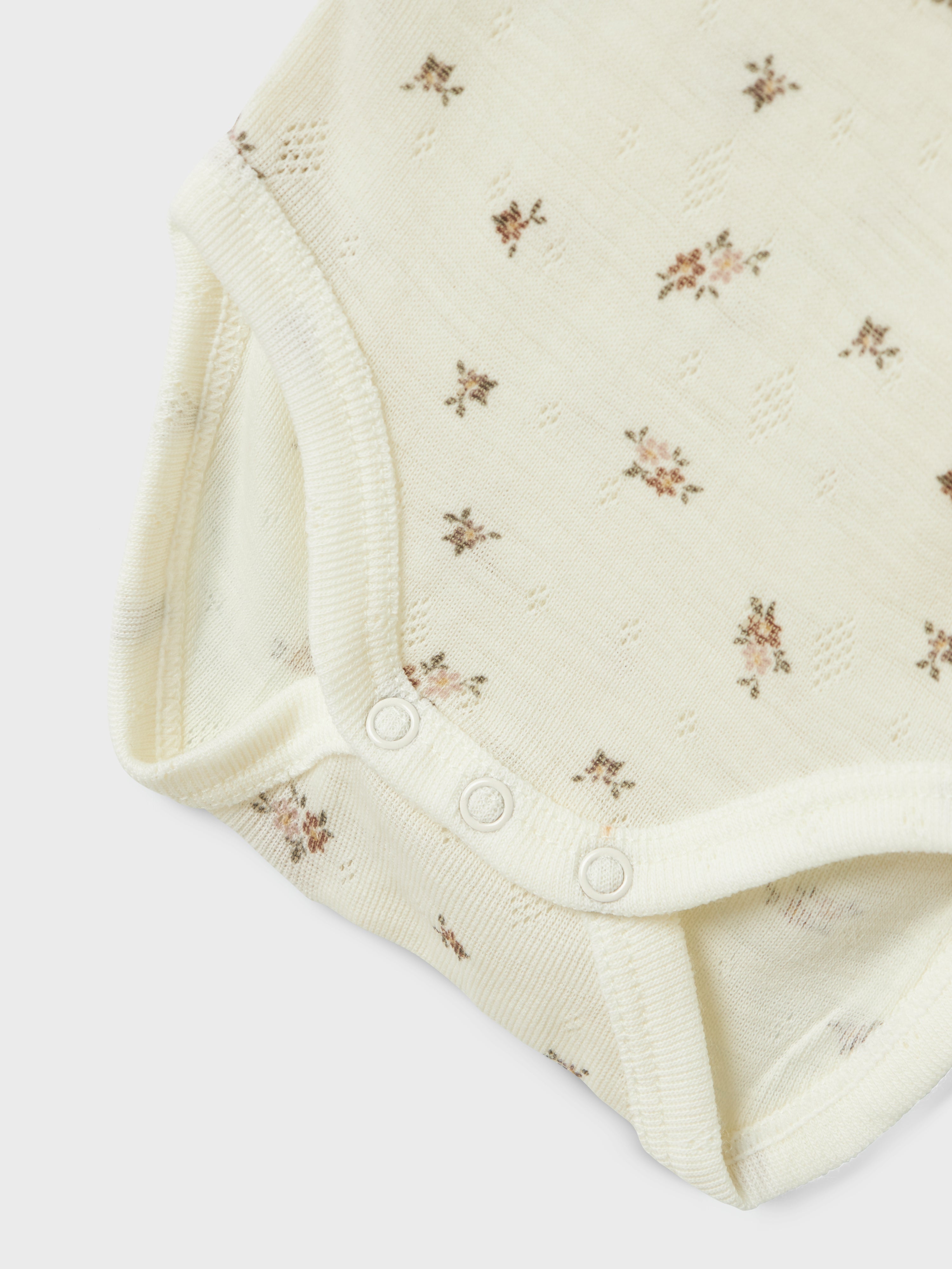 Name It Wang Wool Needle Body - Snow White/Flower