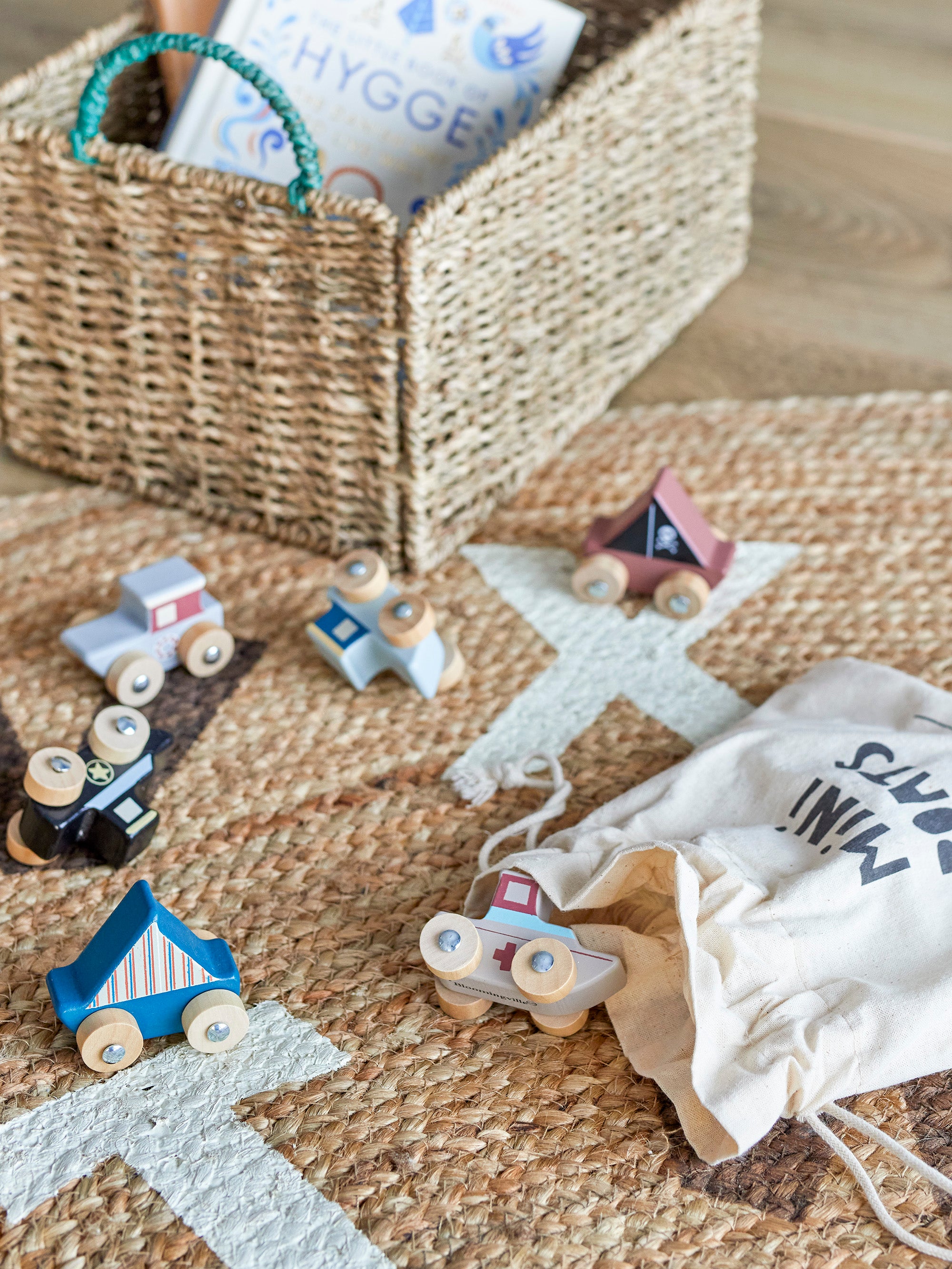 Bloomingville Mini Lissen Legetøjsbåd i Træ - 6 Stk.