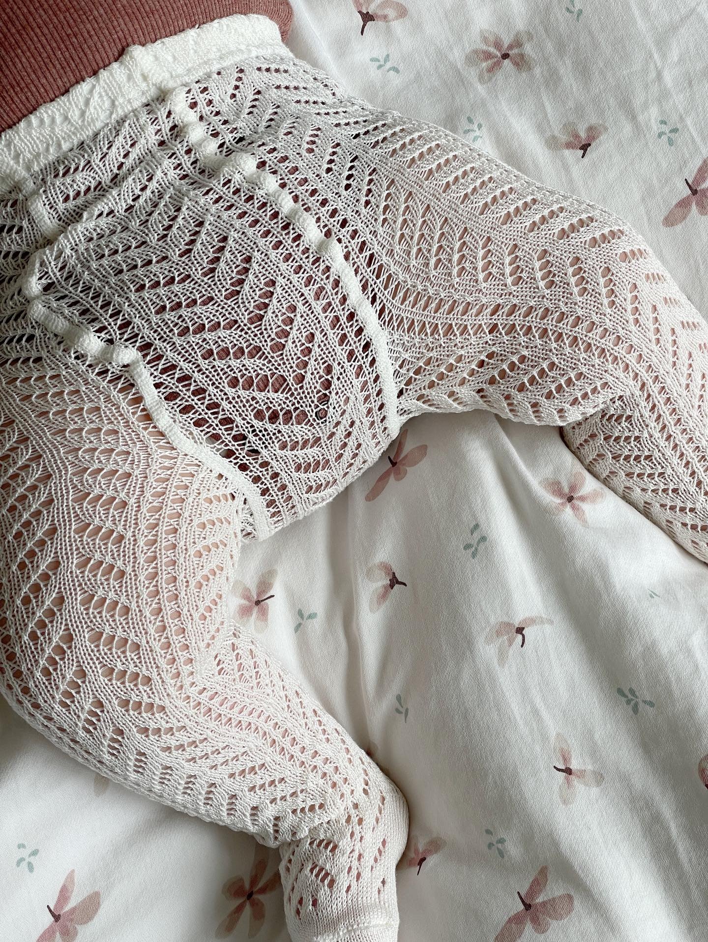 Condor Strømpebukser med All Over Hulmønster - Cava