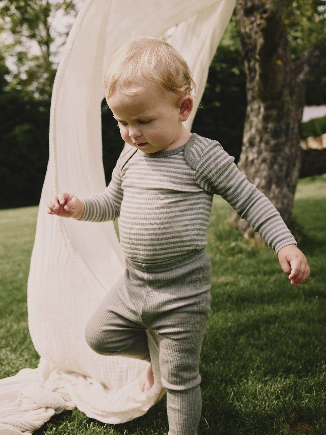 Lil Atelier Fable Fio Wool Body - Sandshell/Laurel Oak