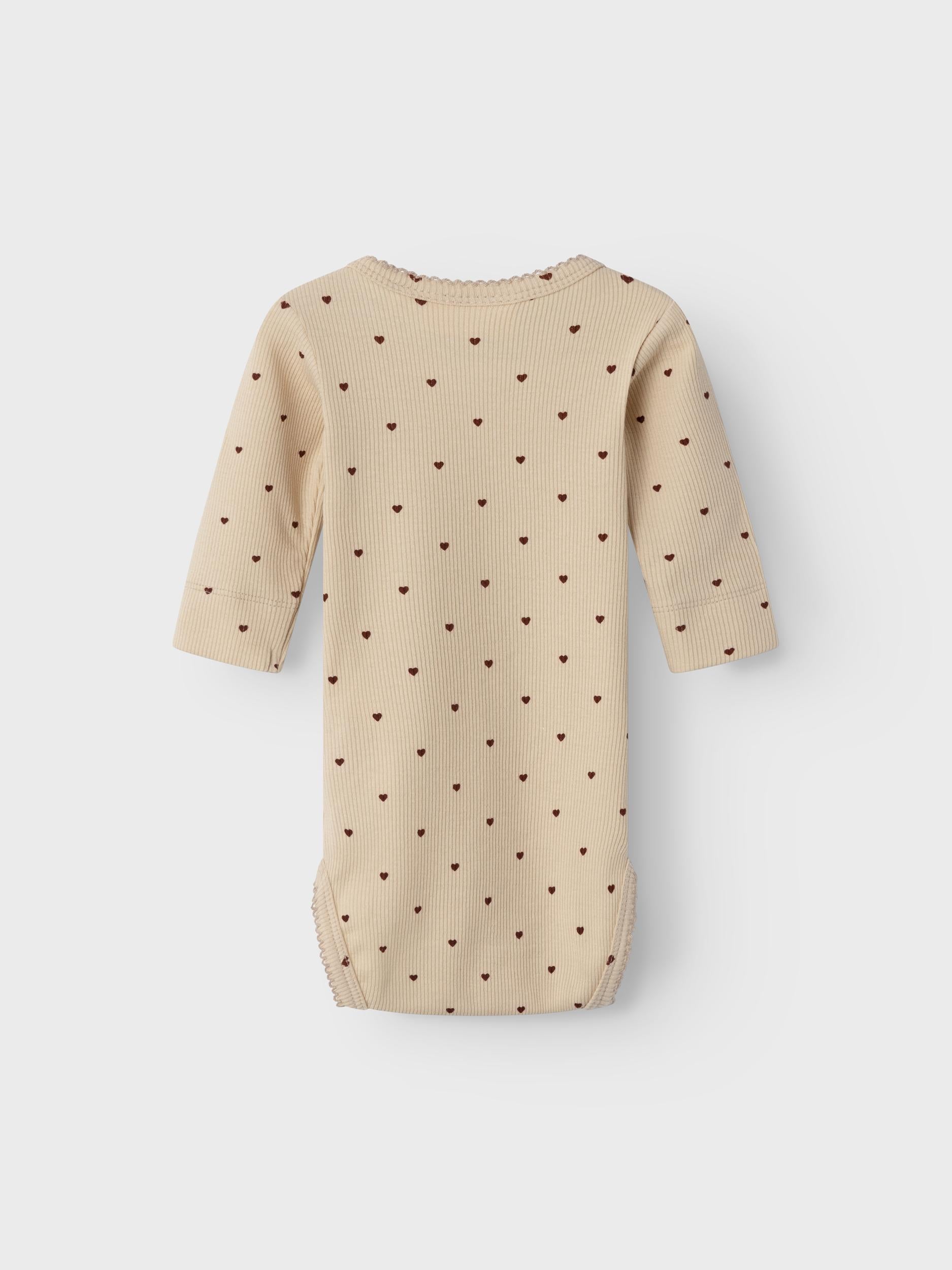 Lil Atelier Gago Slim Body med hjerter - Fired Brick