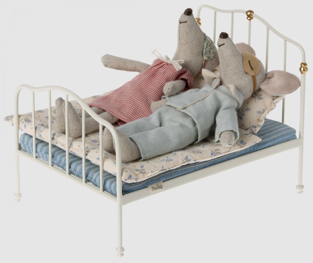 Maileg Vintage Seng - Råhvid