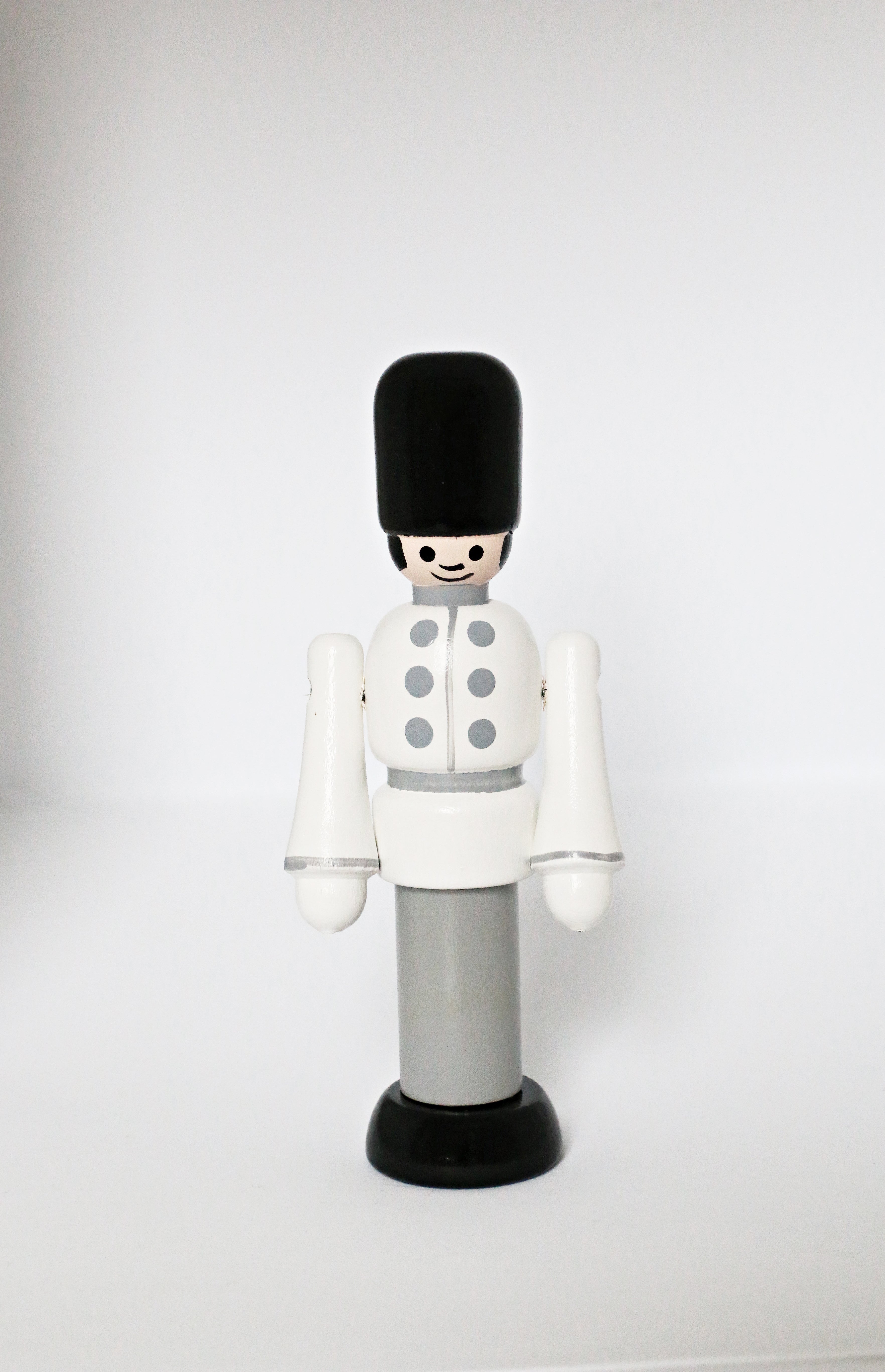 Kongelig Garder Hvid - Ella & Frederik