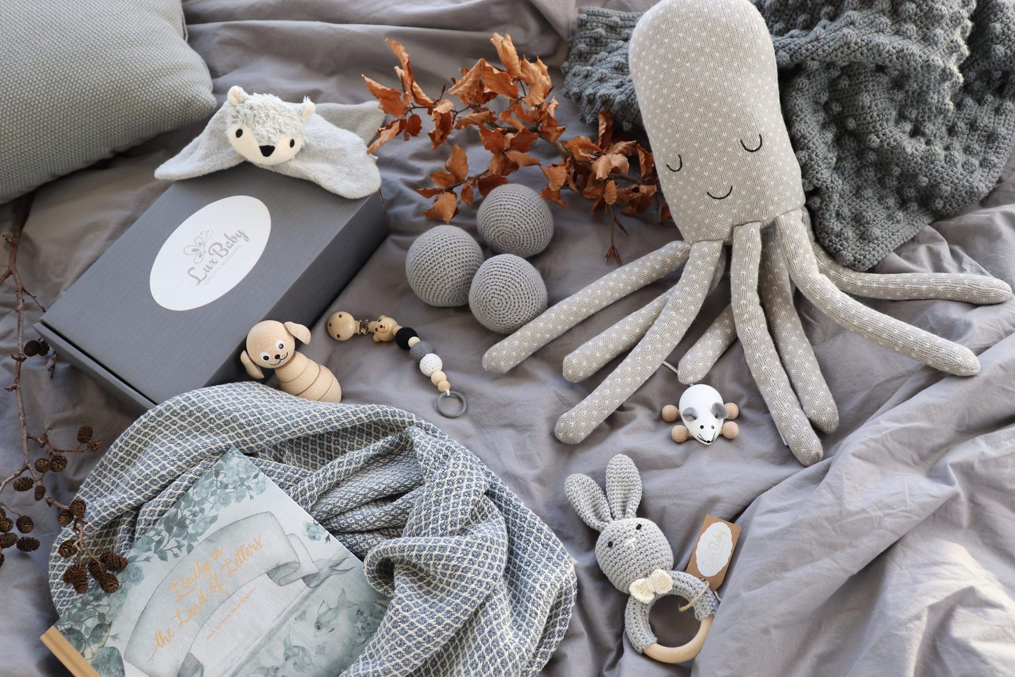 Molly mus på hjul i hvid - Ella & Frederik