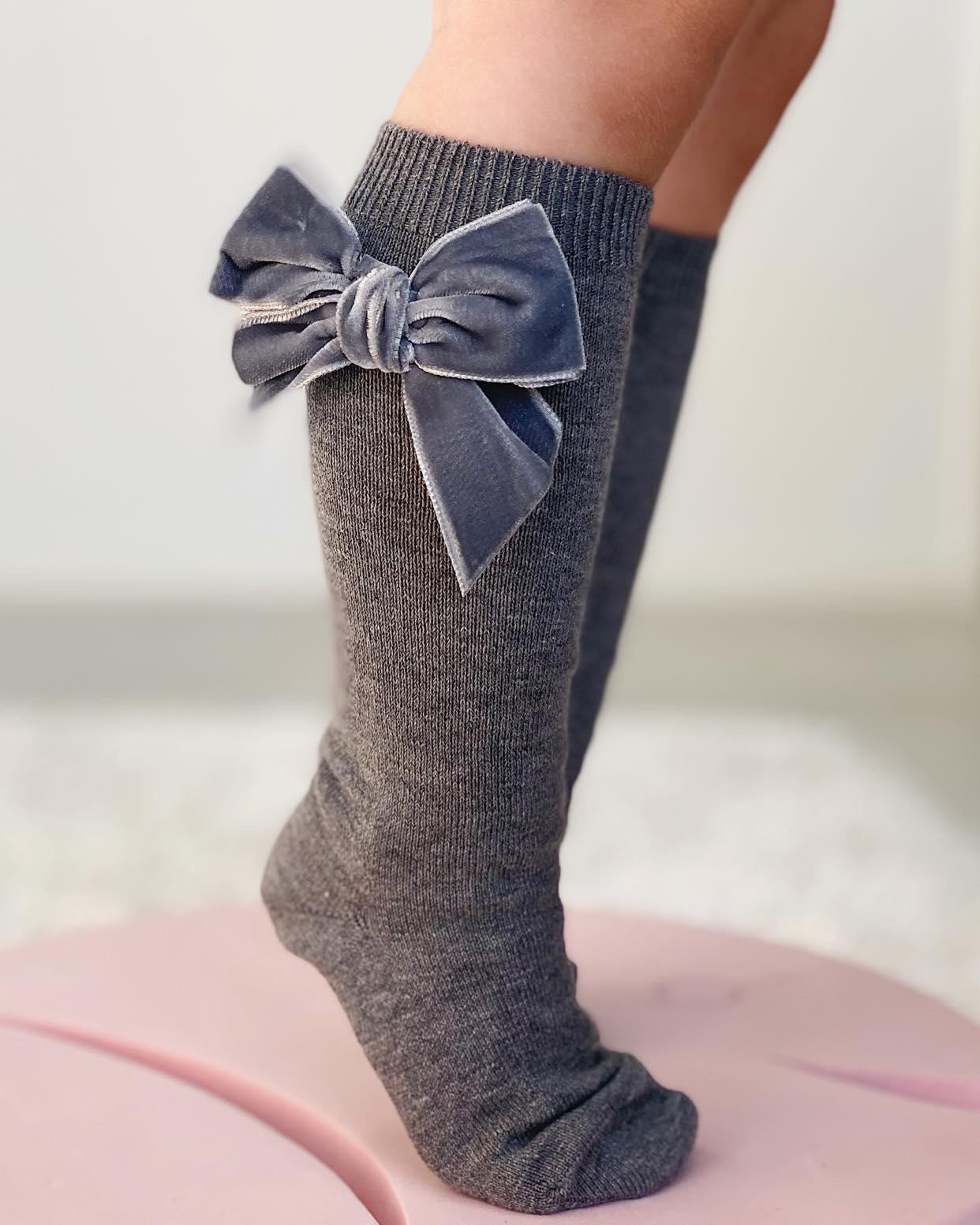 Condor Knæstrømper med Velour Sløjfe Grå