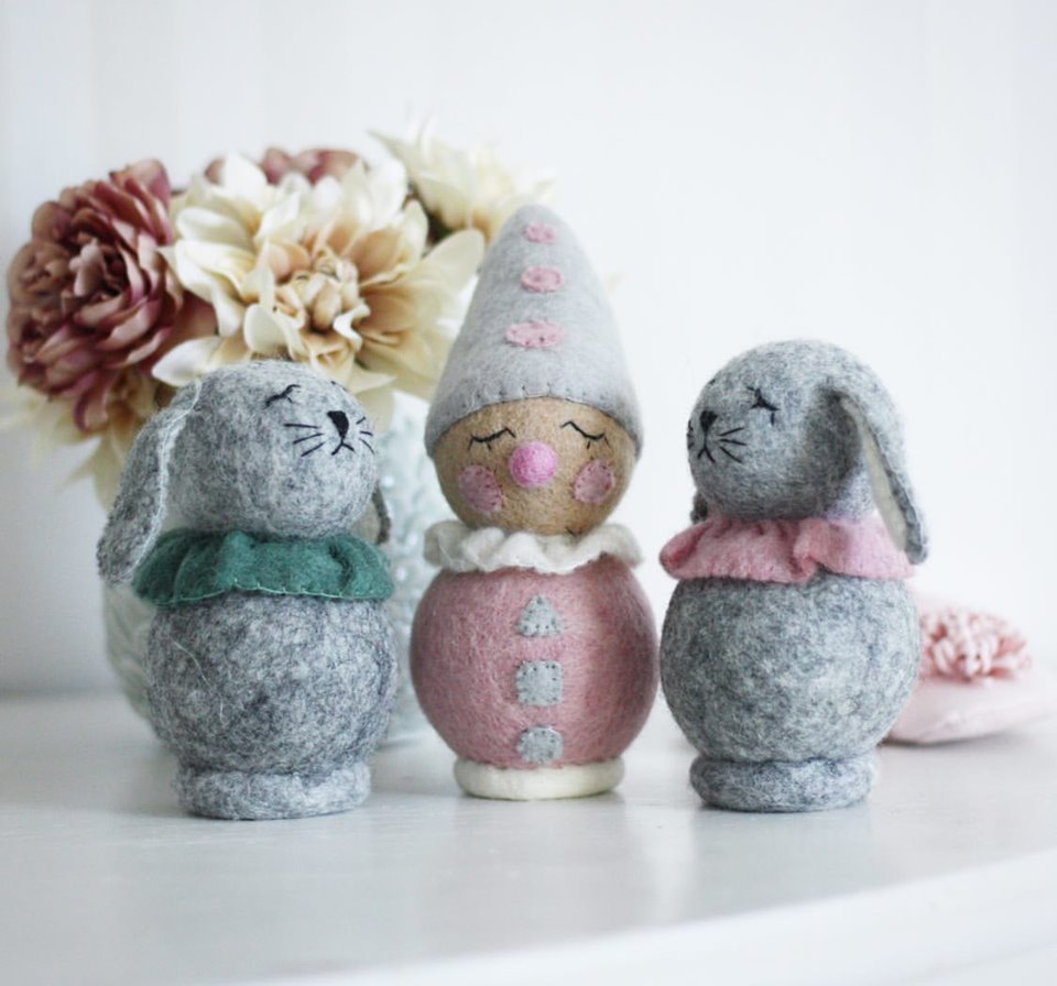 Grå kanin dukke til leg og pynt - Gamcha