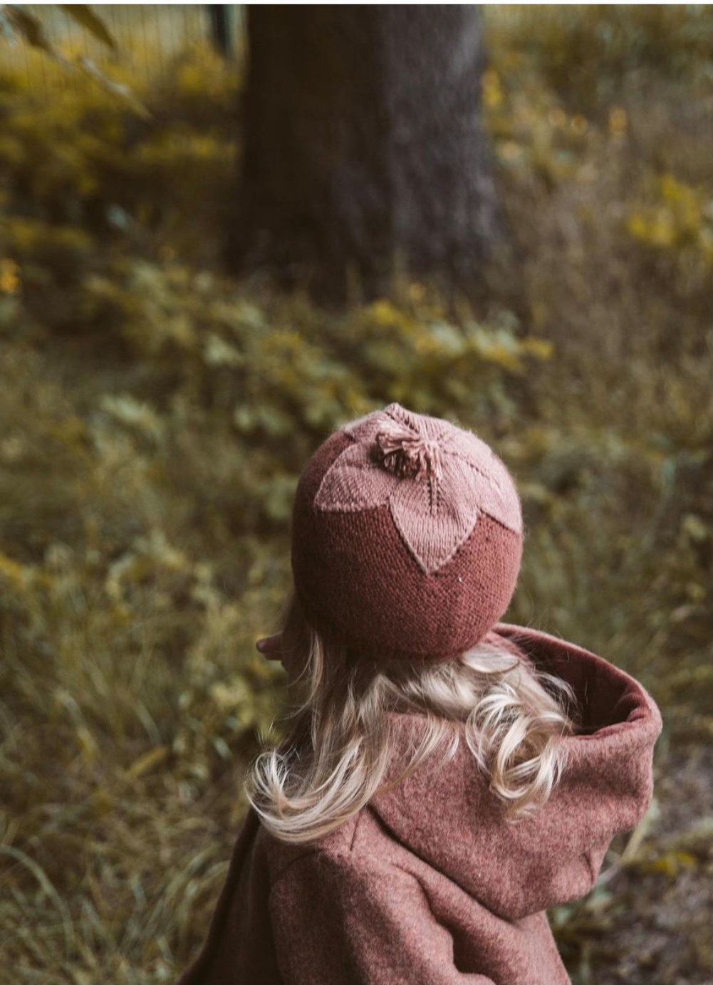 Huttelihut Hue Flower - Dark Oak