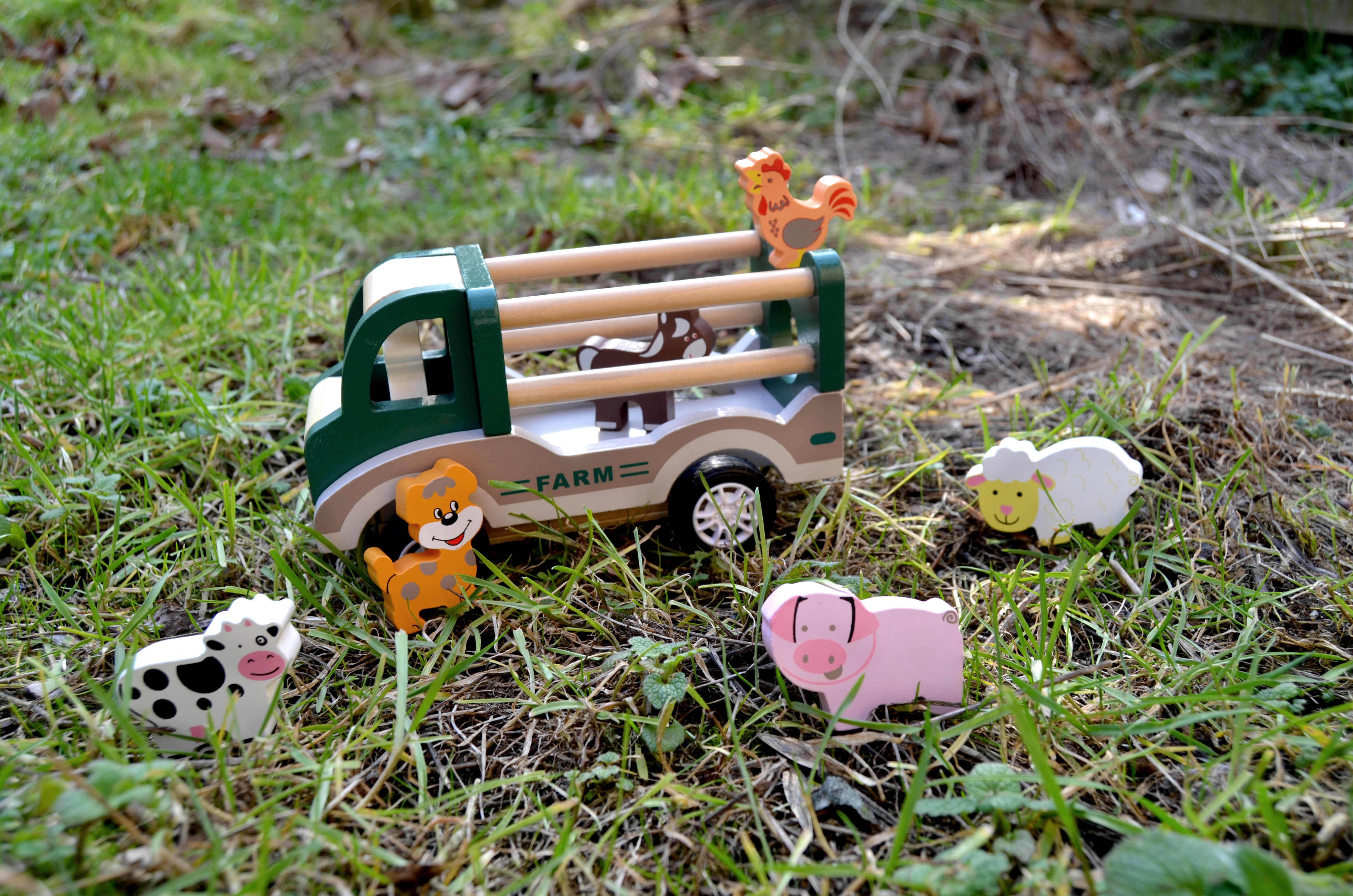 Magni Farm Bil, Bondemand & 6 Dyr