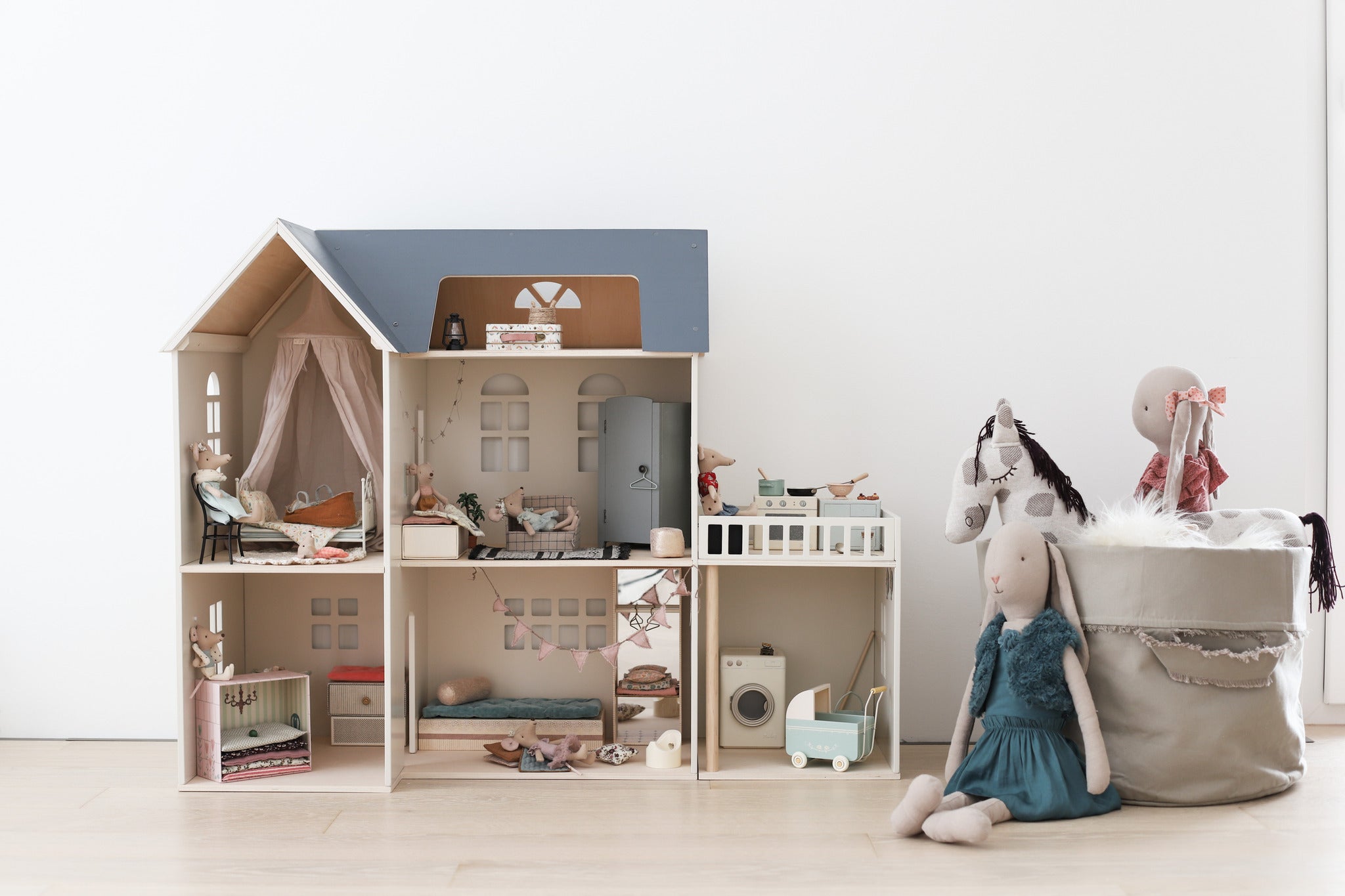 Maileg Vintage Stol med Armlæn, Mini