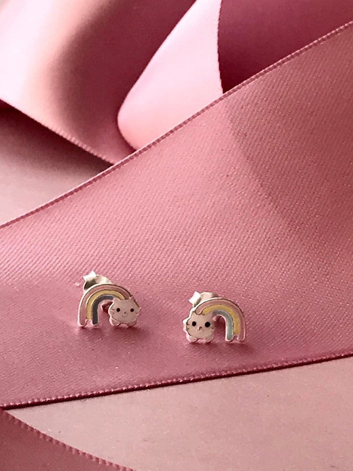 Regnbue Kat Ørestikker