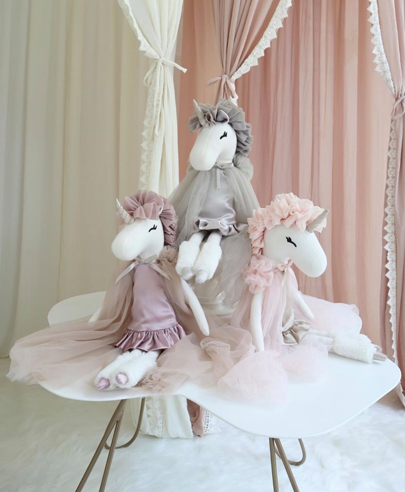 Spinkie Pom Pom Guirlande Oyster