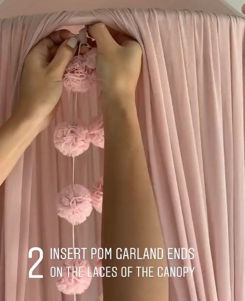 Spinkie Pom Pom Guirlande Oyster