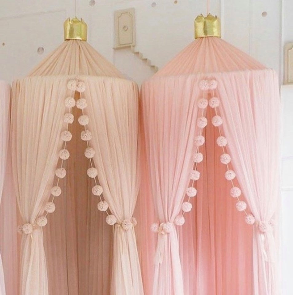 Spinkie Pom Pom Guirlande Oyster