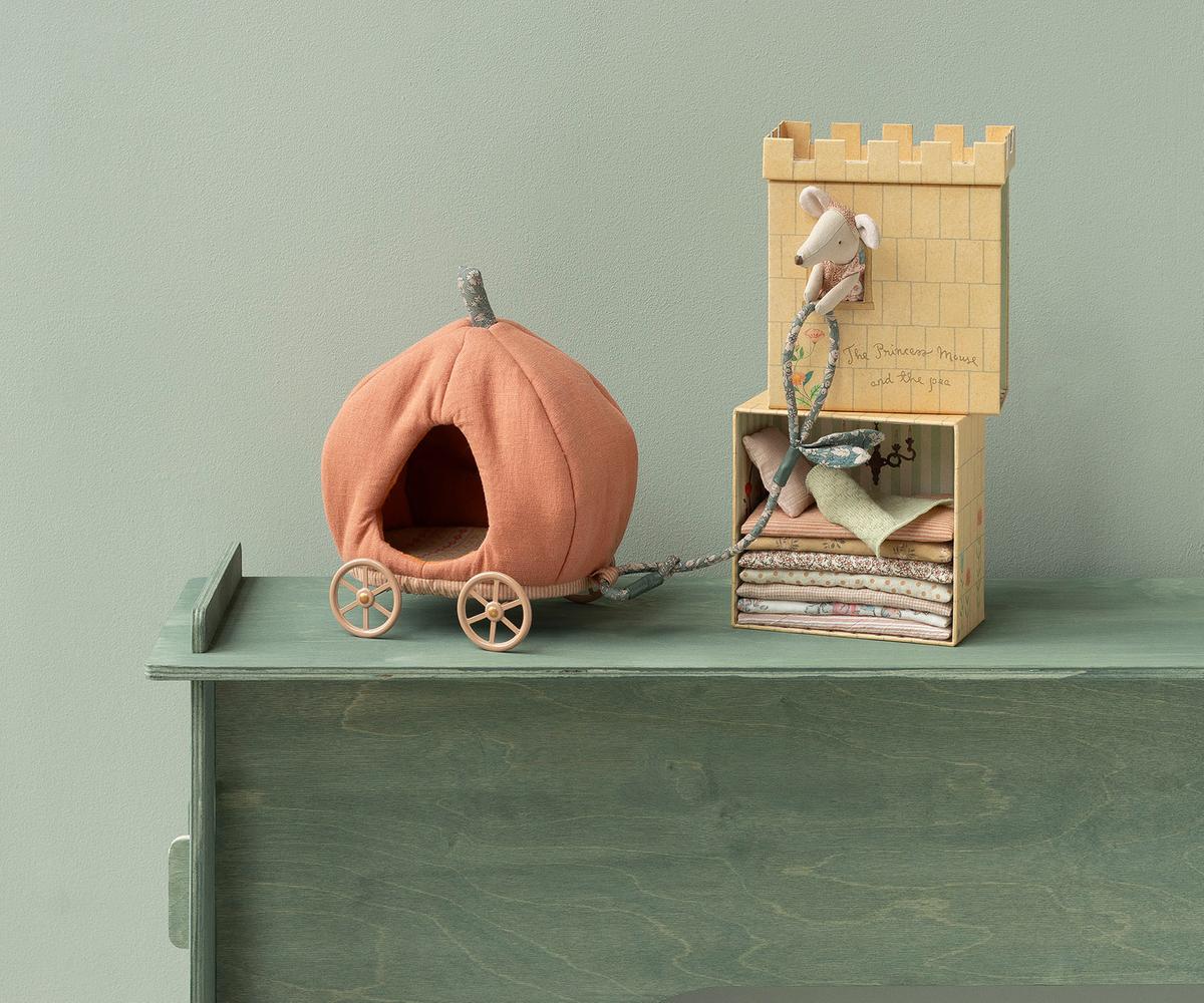 Maileg Pumpkin Carriage Mouse - Græskarkaret