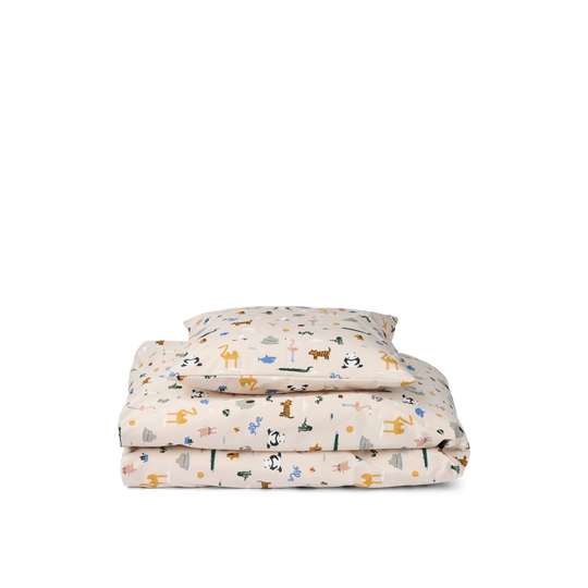 Liewood Carmen Baby Sengetøj - Around the world/Sandy