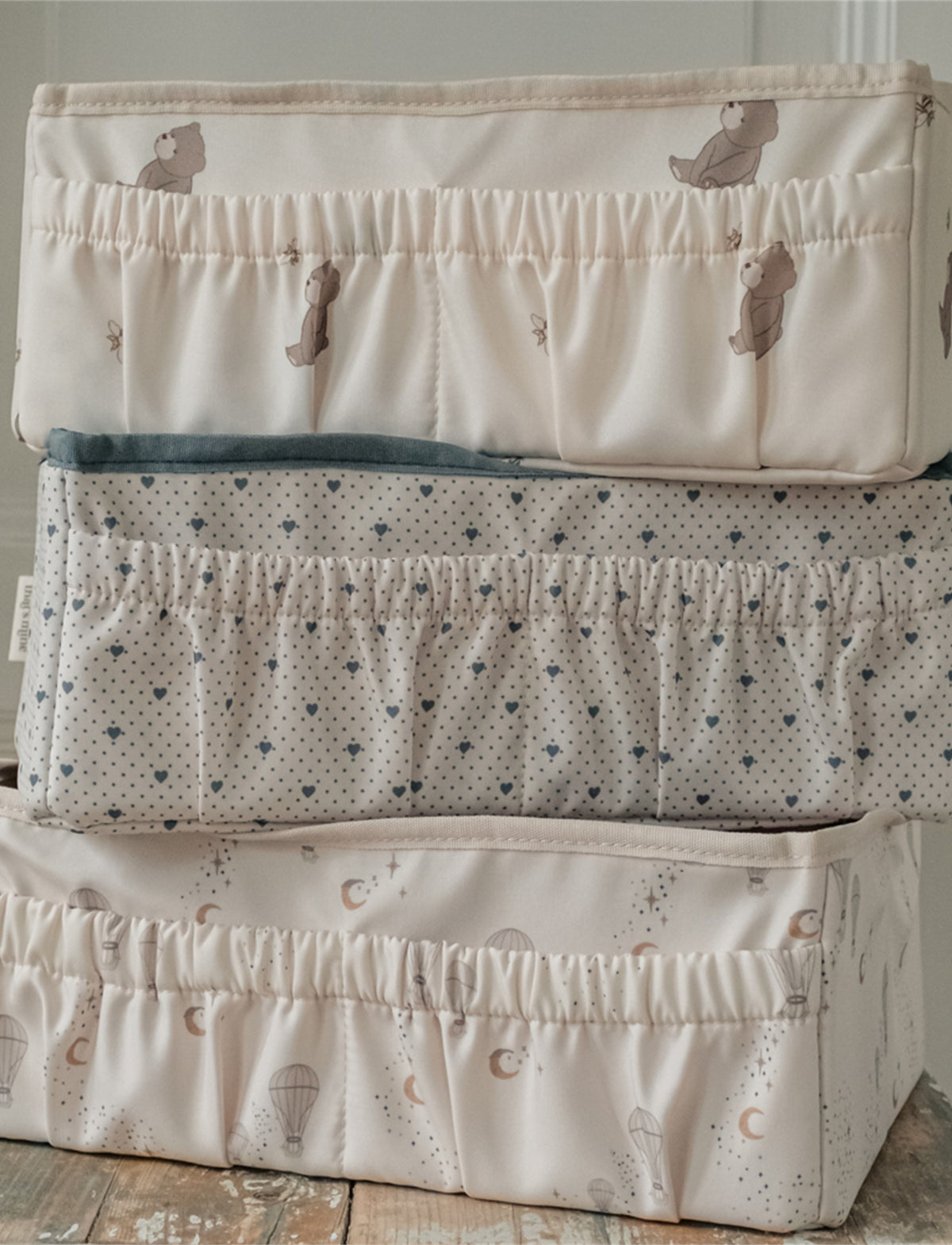 That´s Mine Lily - Nursing Organizer - Bees And Bears
