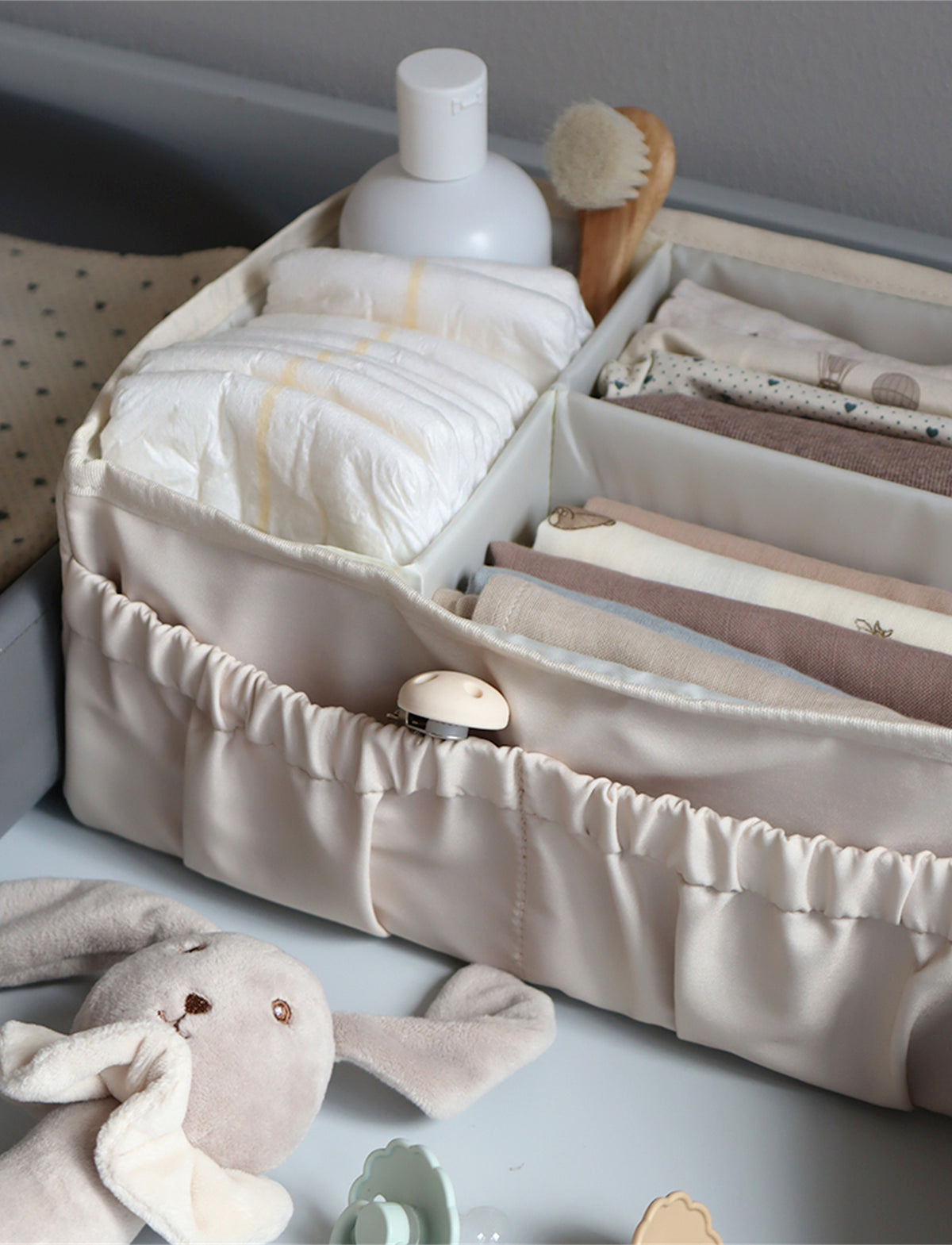 That´s Mine Lily - Nursing Organizer - Peyote