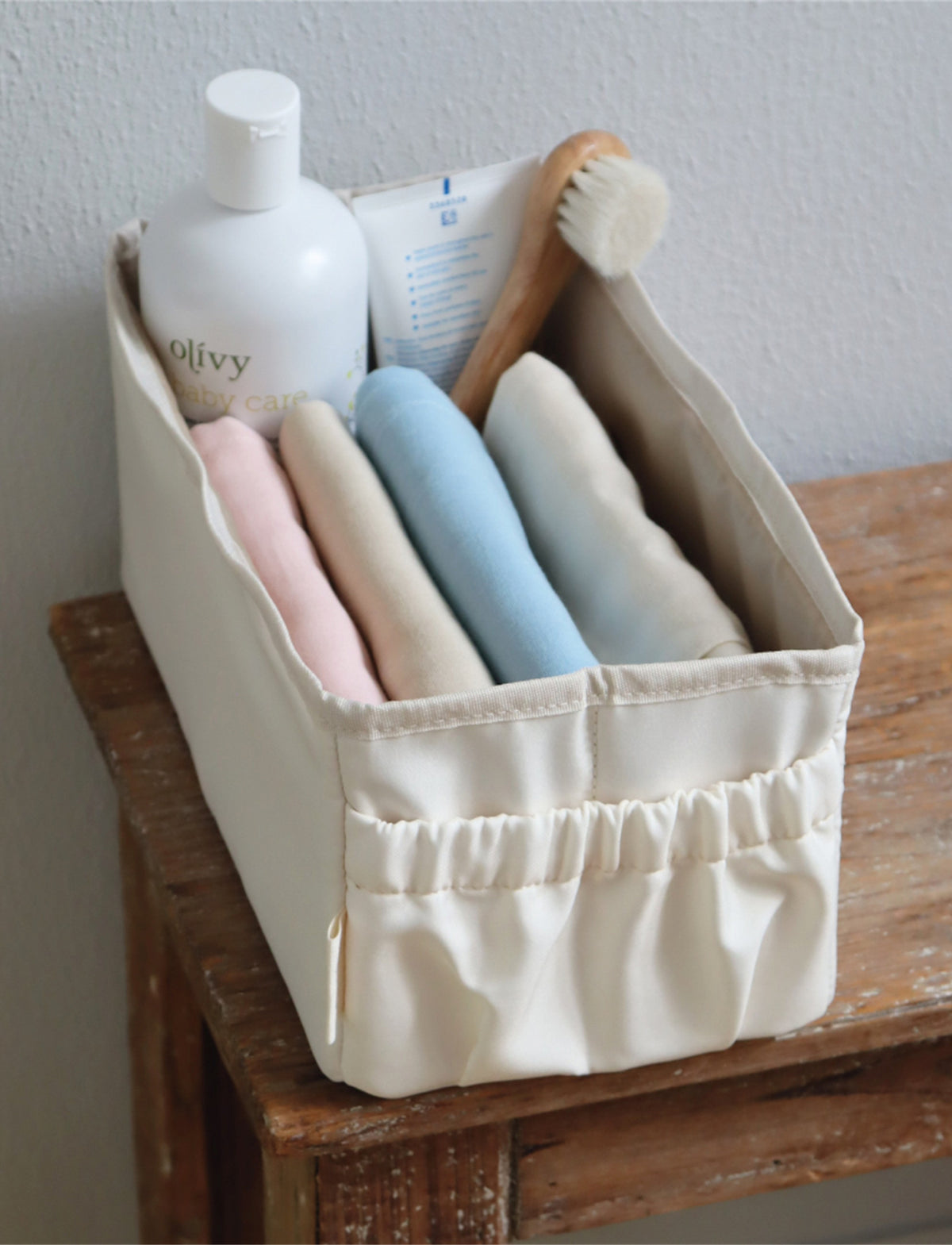 That´s Mine Lucy - Nursing Organizer - Light Creme