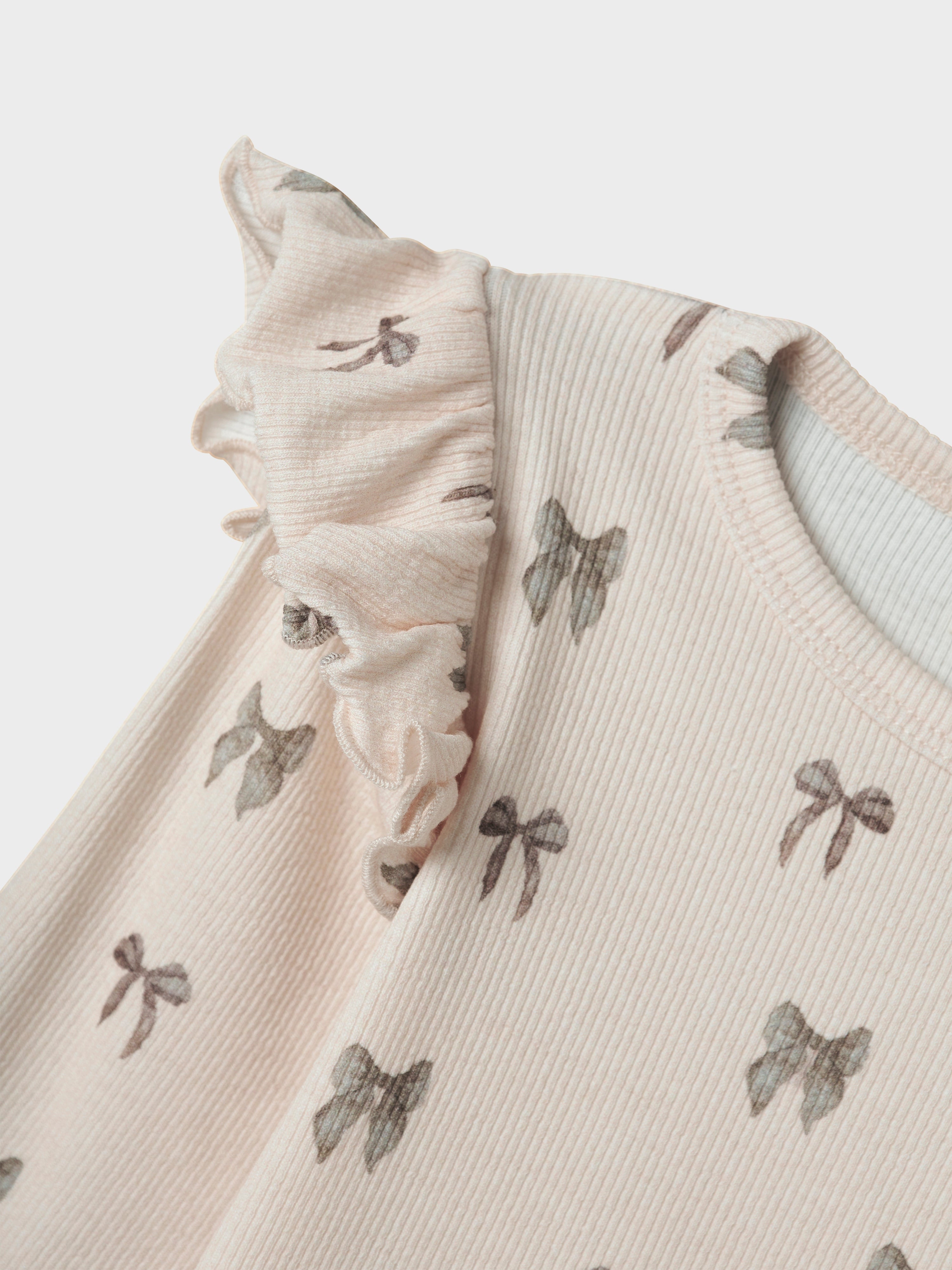 Lil Atelier Gavo Eko Slim Top NOOS - Silver Peony/Bow