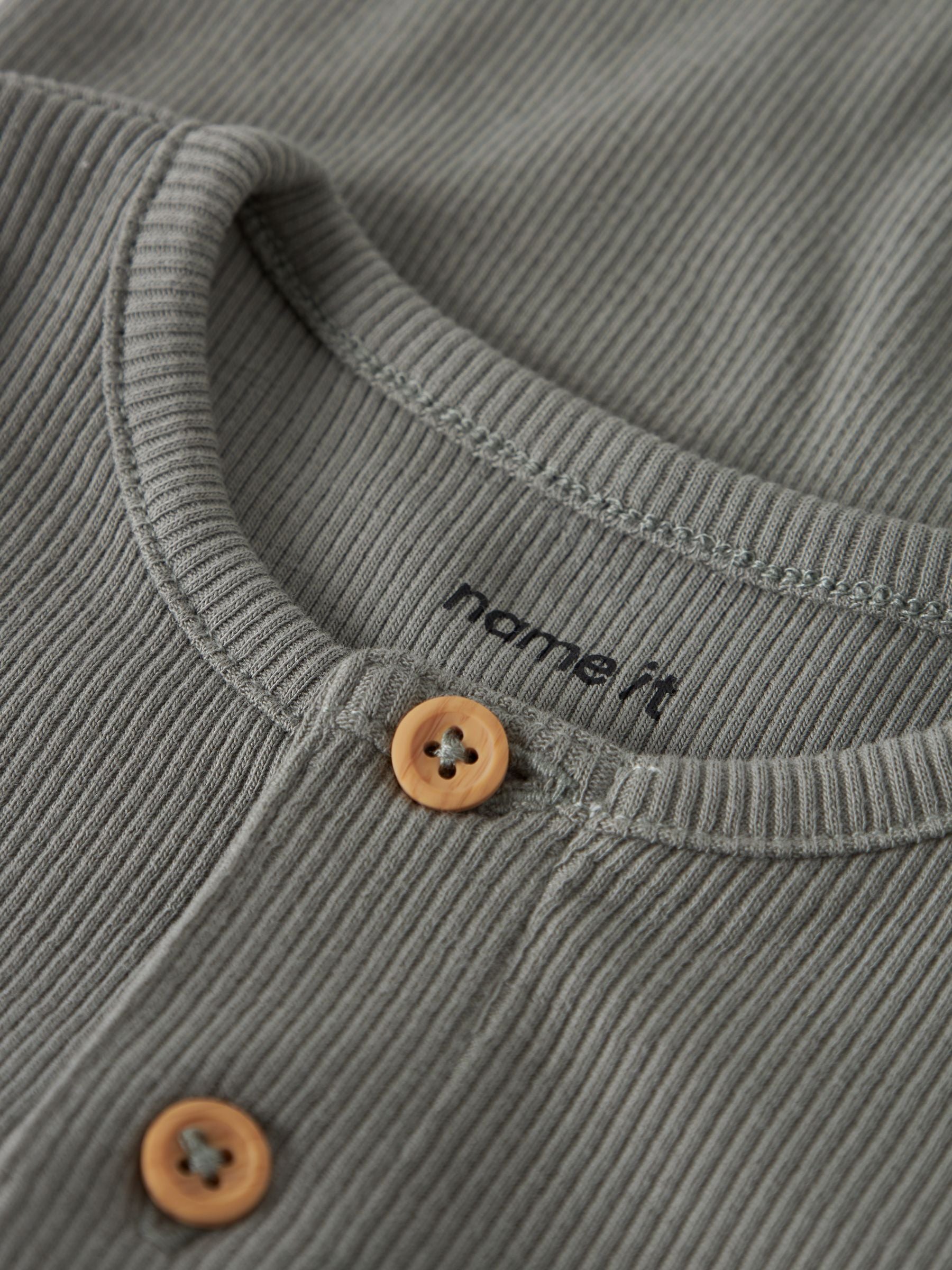 Name It Kab Body Noos - Shadow