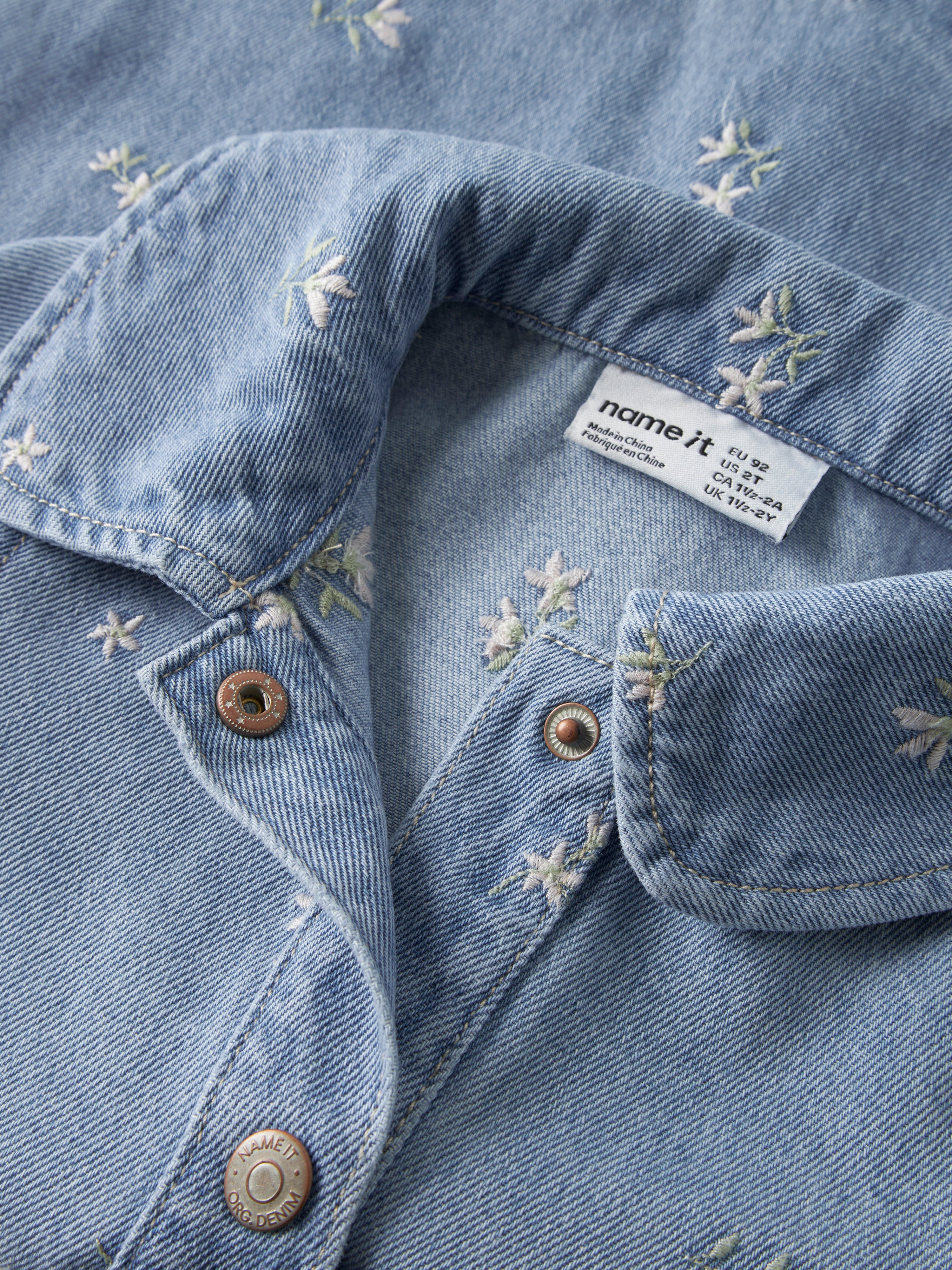 Name It Piper - LS Denim Dress - Light Blue Denim / Flower Emb.