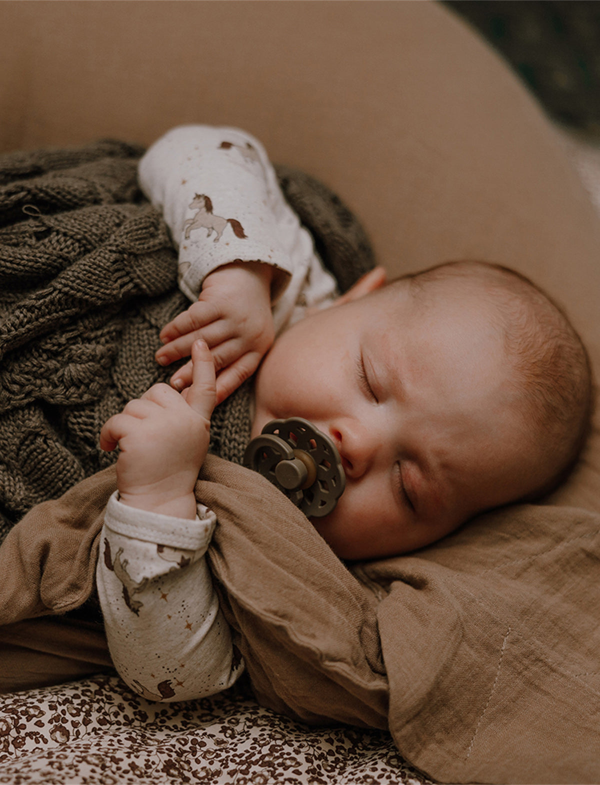 That´s Mine - Nursing Pillow - Brown