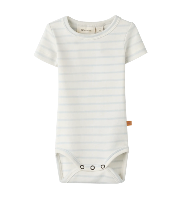 Lil Atelier Geo - Apa SS Slim Body - Coconut Milk/Plein Air