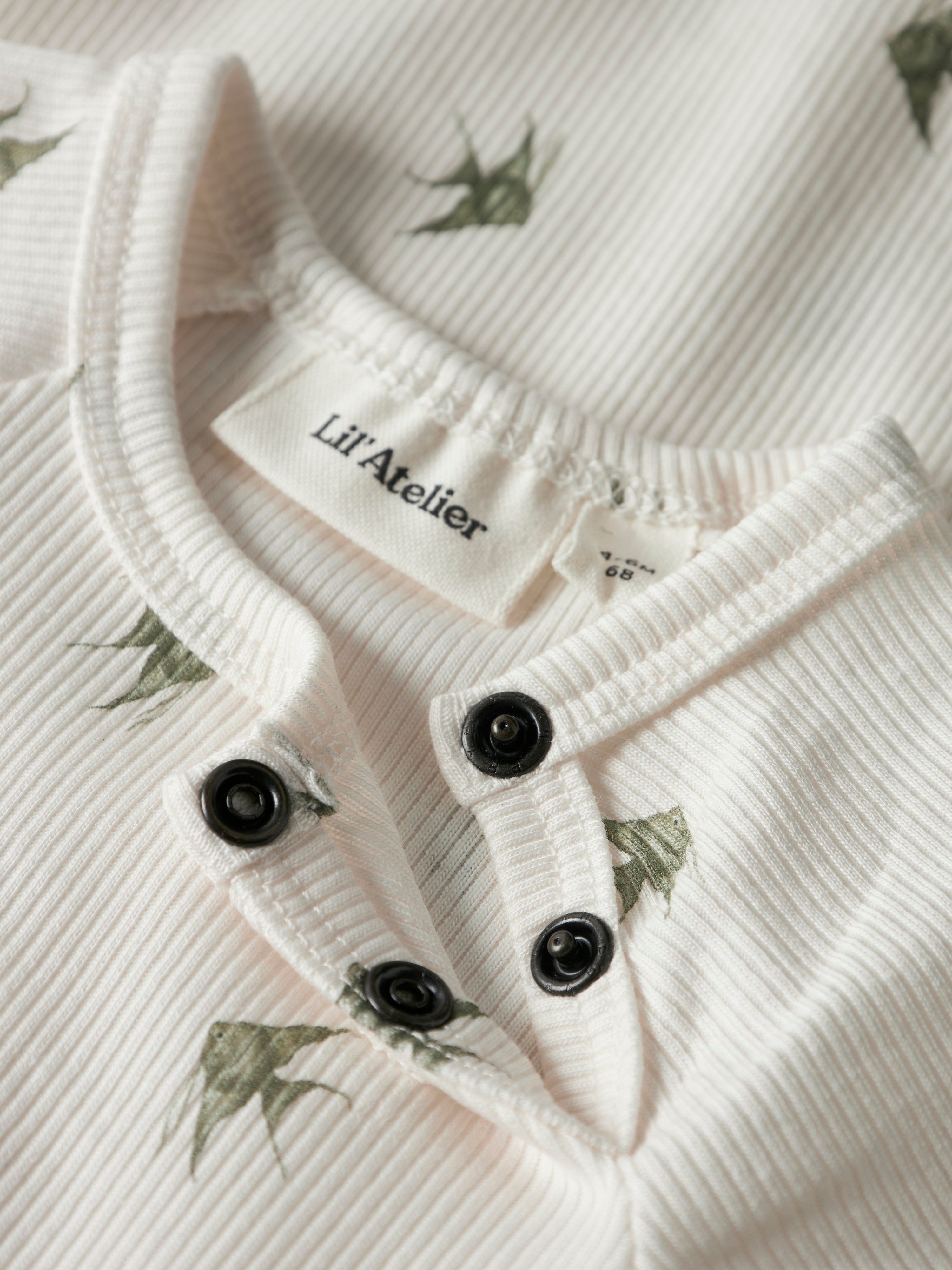 Lil Atelier Lavo Eni Slim Body - Coconut Milk/Fish