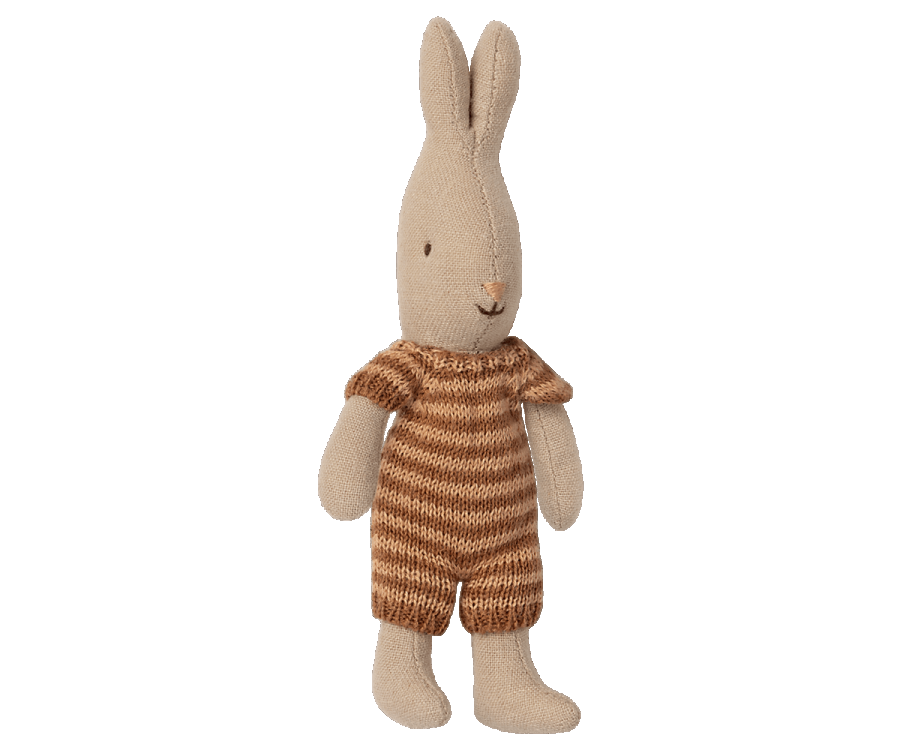 Maileg Micro Rabbit / Kanin med Stribet Dragt - Brun